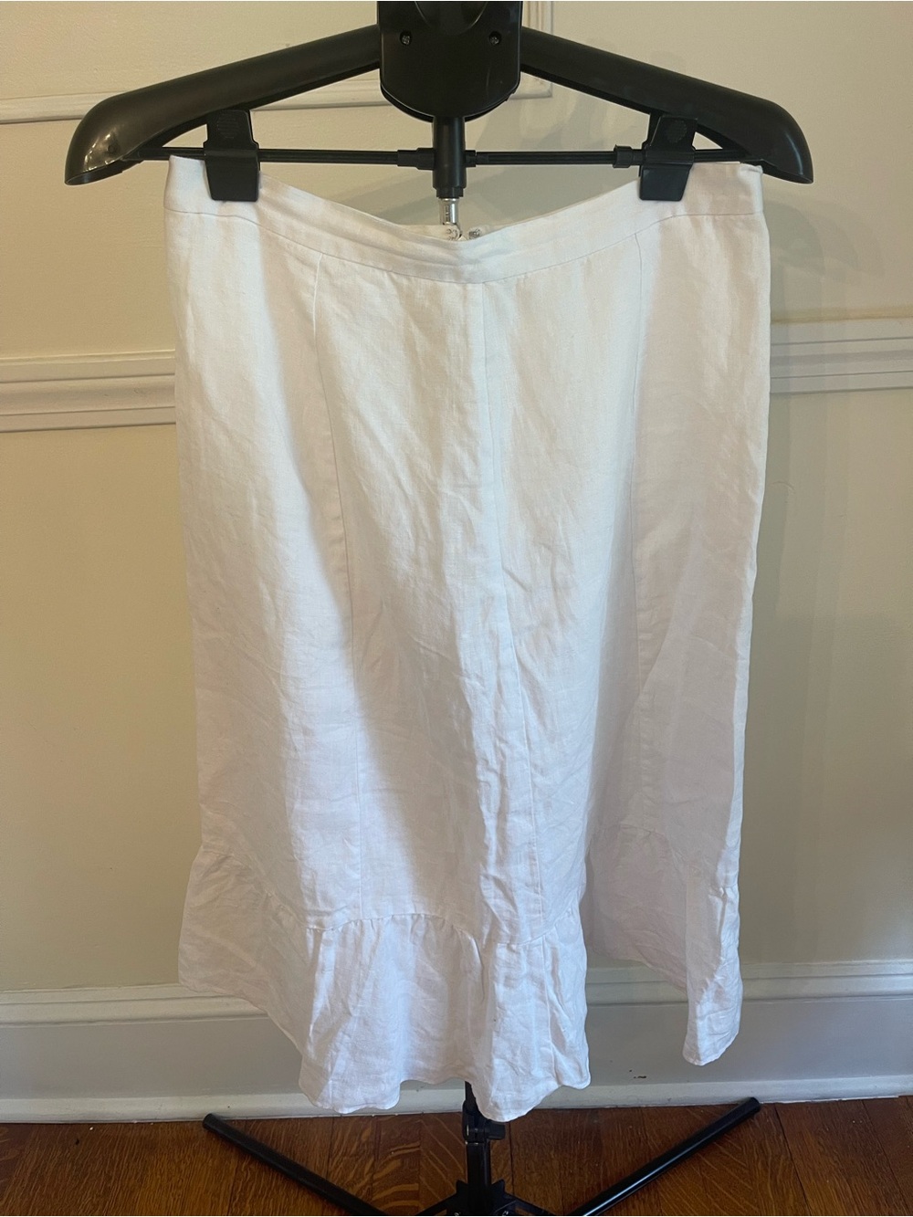 White Wilfred 100% Organic Linen Ruffle-Hem Skirt